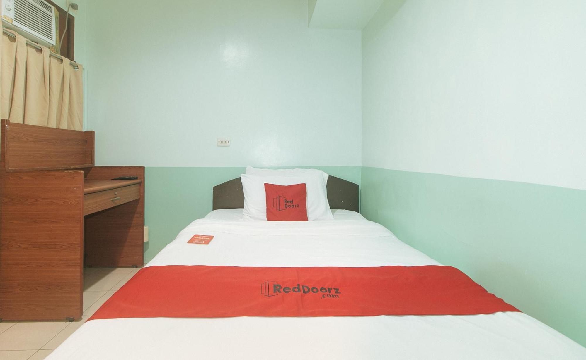 Reddoorz At Maanyag Pension House Mandaue Cebu Εξωτερικό φωτογραφία